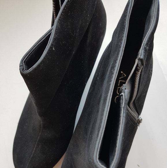 ALDO wedge suede booties - Picture 3 of 4